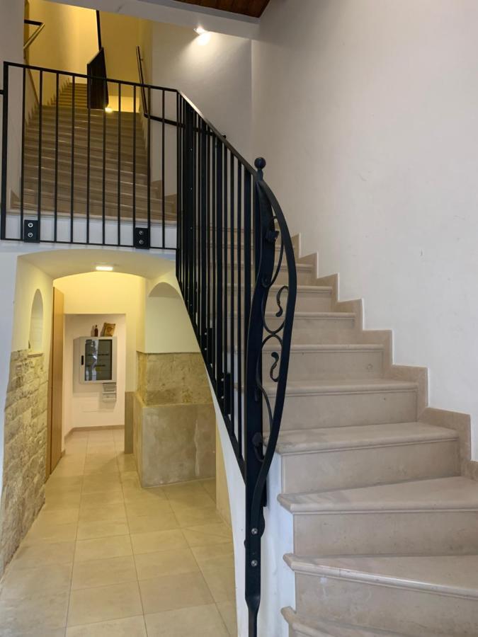 Cattedralflats -Comfort, Stile E Vista Sulla Cattedrale باري المظهر الخارجي الصورة